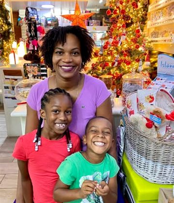 Art + Design SXM Christmas memory