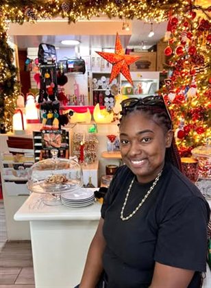 Art + Design SXM Christmas memory