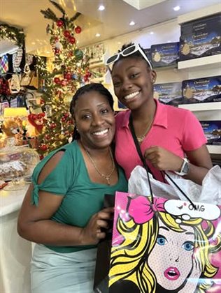 Art + Design SXM Christmas memory