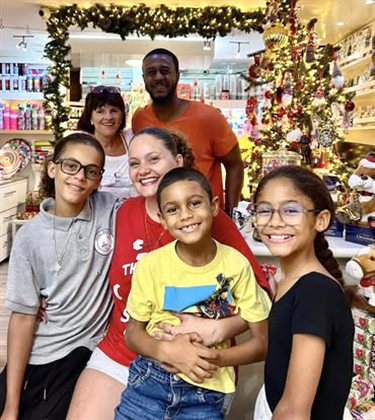 Art + Design SXM Christmas memory